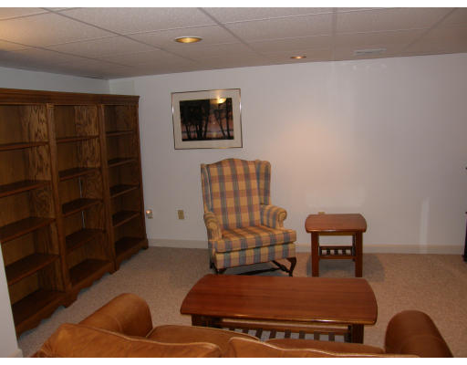 28 Spruce Pond Road, Unit 28 Franklin, MA 02038 - Photo 12 of 15 Gallery Image 12