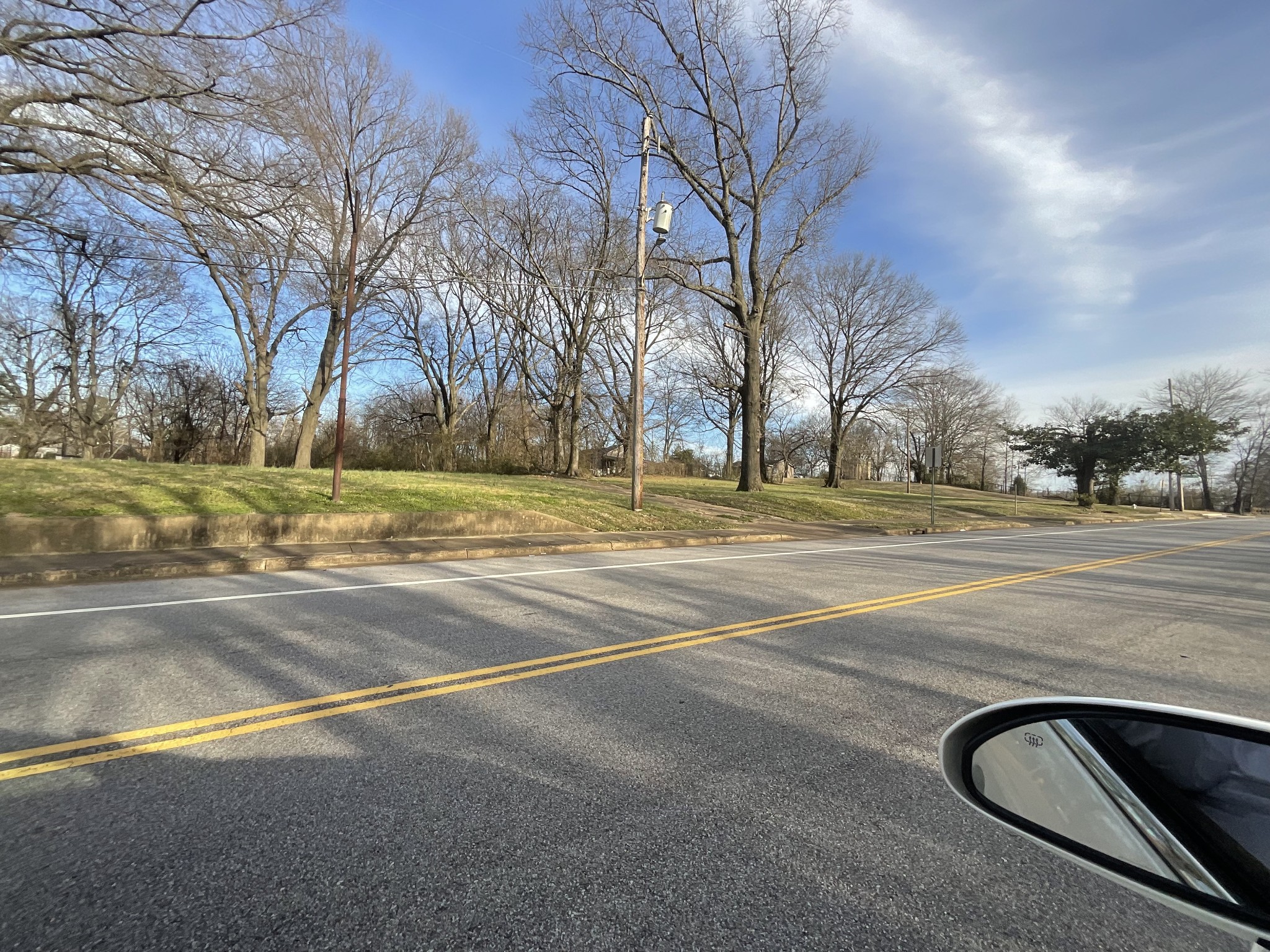 2204 Hernando Road Memphis, TN 38106 - Photo 2 of 2