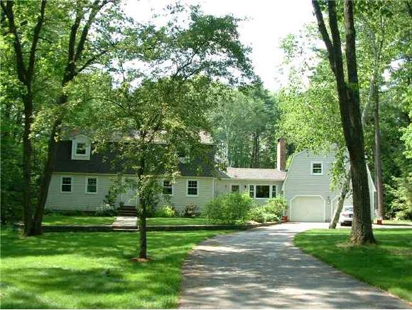 9 Crank Road Hampton Falls, NH 03844 - Photo 1 of 2 Gallery Image 1
