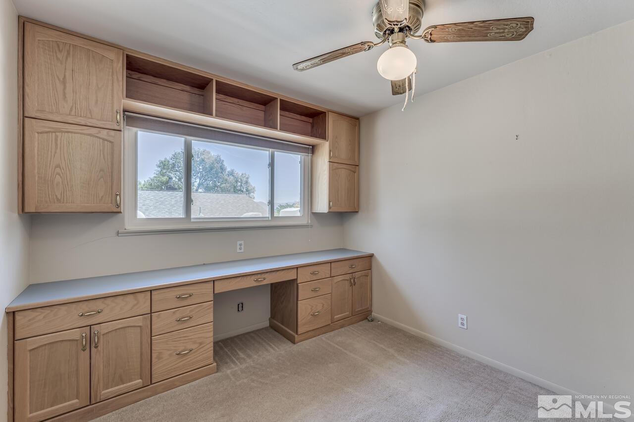 1935 Brisbane Avenue Reno, NV 89503 - Photo 20 of 38 a view of cabinets and window