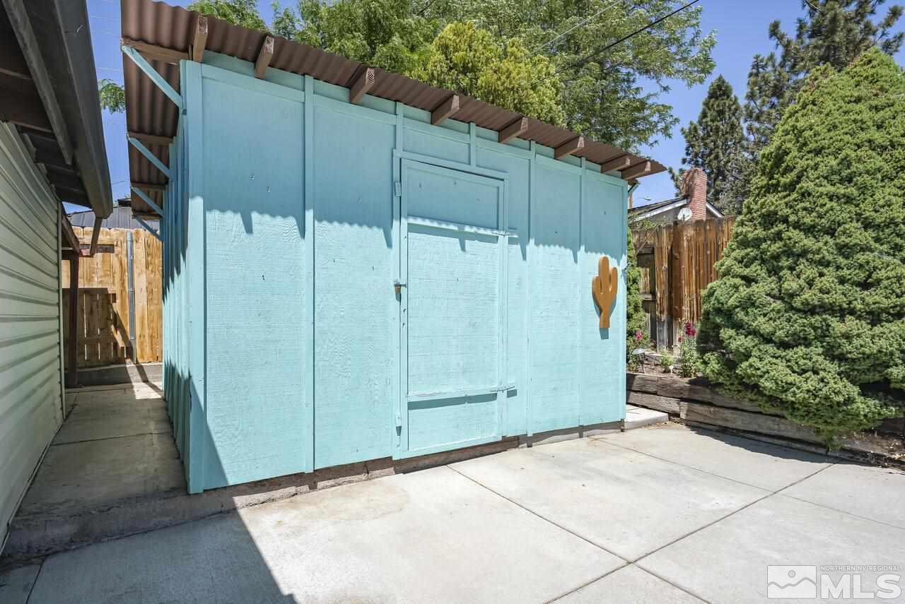 1935 Brisbane Avenue Reno, NV 89503 - Photo 31 of 38