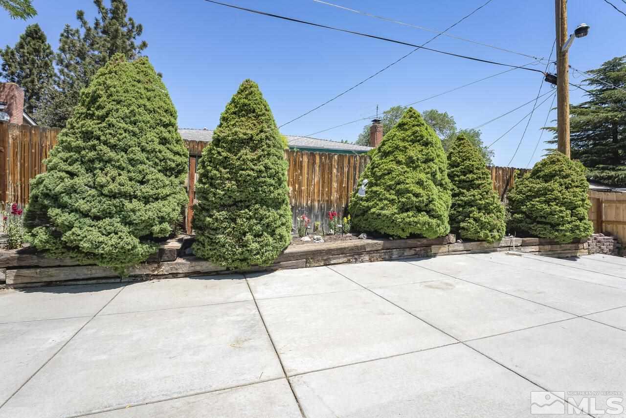 1935 Brisbane Avenue Reno, NV 89503 - Photo 38 of 38 a view of a garden with pathway