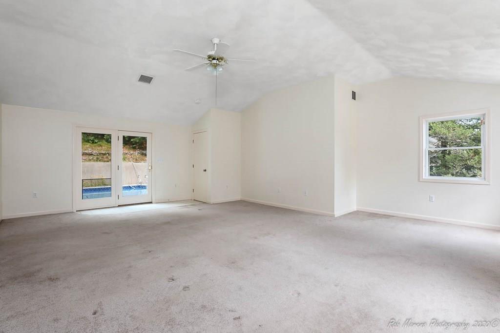 5 Heath Road Peabody, MA 01960 - Photo 12 of 32 Gallery Image 12