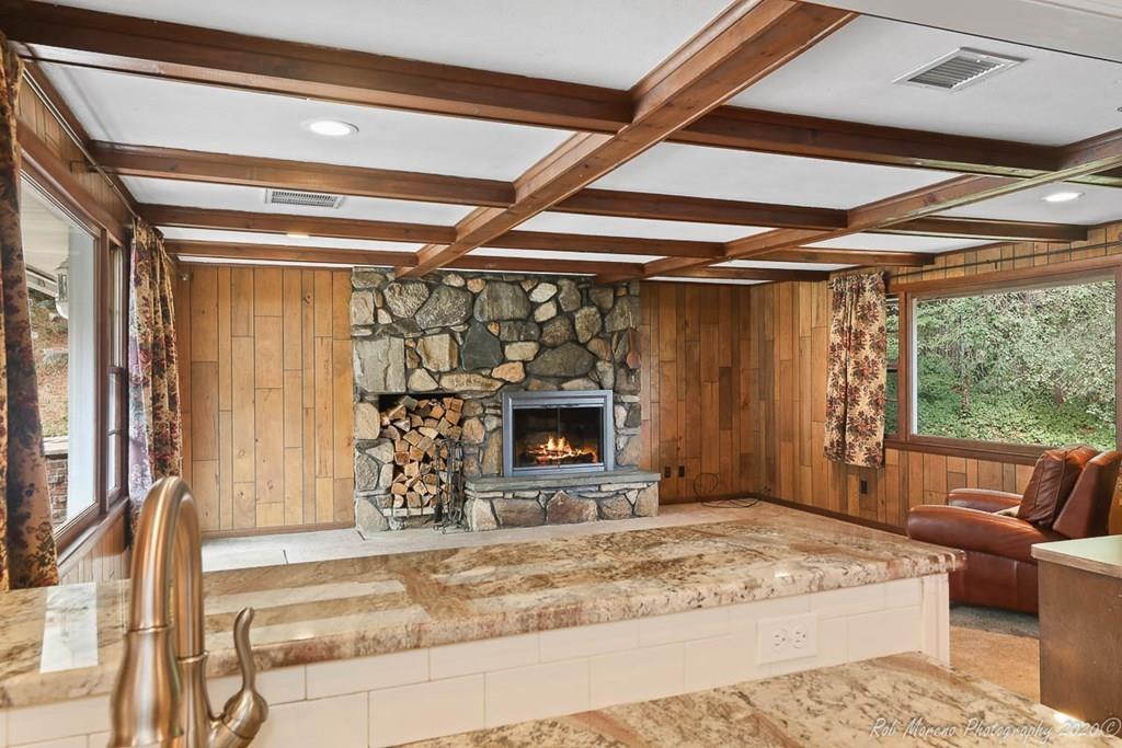 5 Heath Road Peabody, MA 01960 - Photo 8 of 32 Gallery Image 8