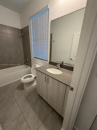 $2,500 | 5669 Cerva Lane, Unit 5669, Immokalee, FL 34142