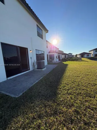 $2,500 | 5669 Cerva Lane, Unit 5669, Immokalee, FL 34142