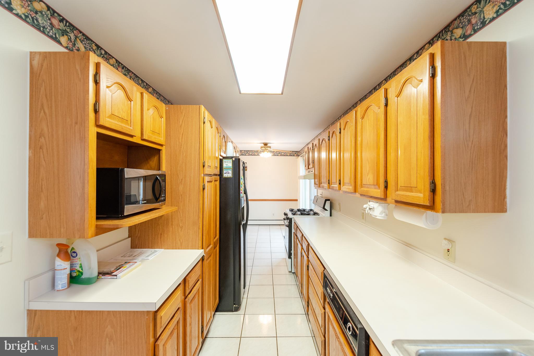 3921 North Point Boulevard Baltimore, MD 21222 - Photo 10 of 45 Kitchen