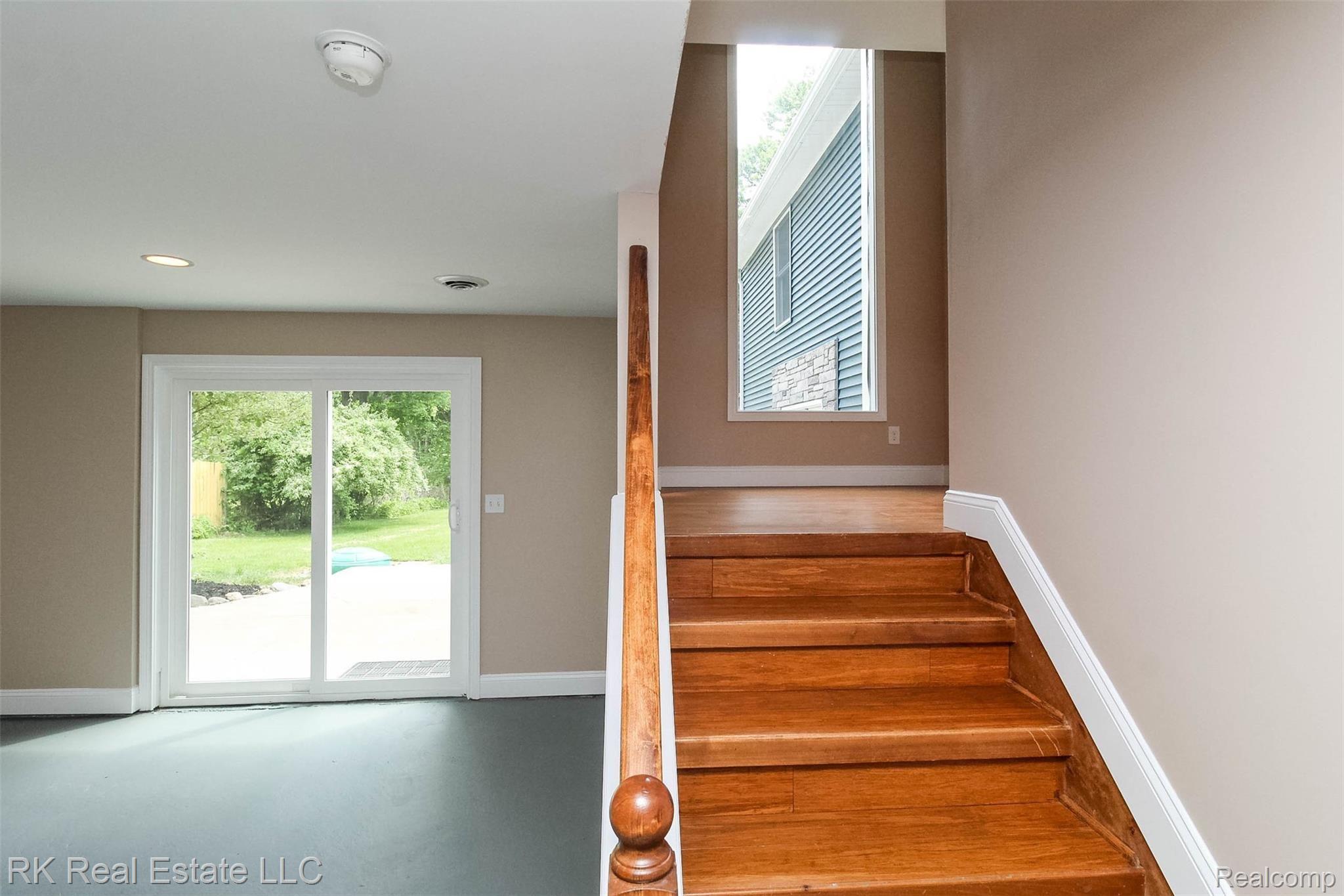 362 Prospect Street Romeo, MI 48065 - Photo 32 of 63 40.jpg