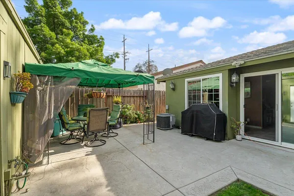 $320,000 | 6828 Butler Court, Stockton, CA 95219