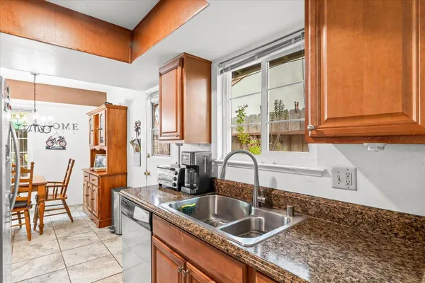 $320,000 | 6828 Butler Court, Stockton, CA 95219