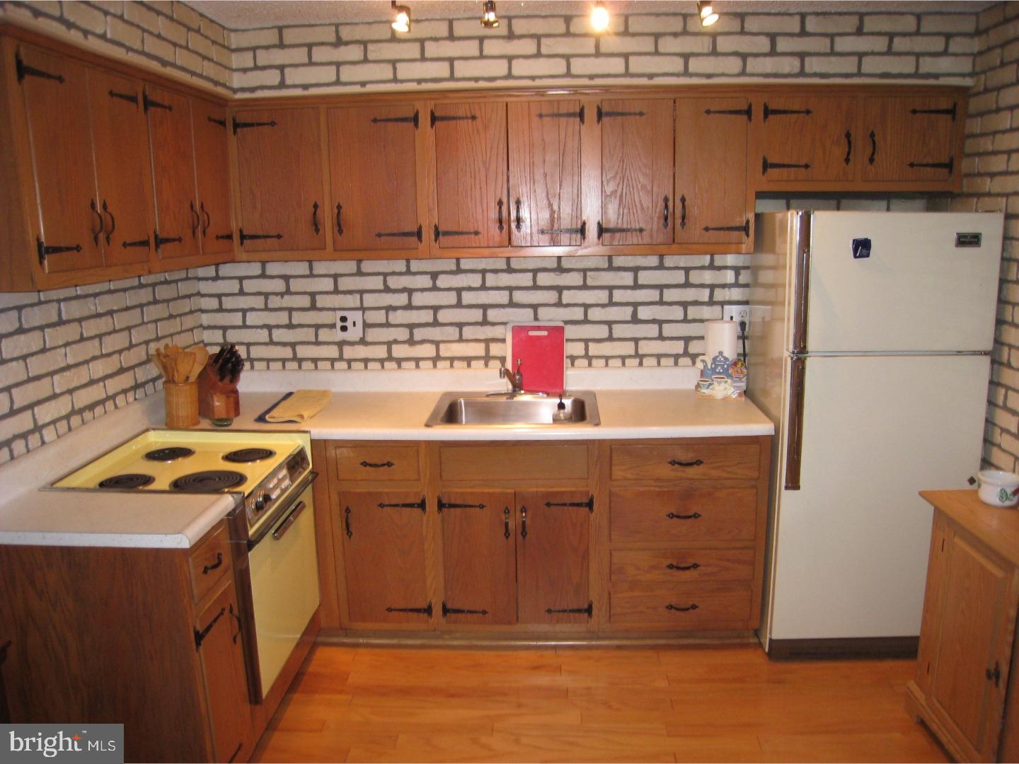 3 C Sunnybrook Road Stratford, NJ 08084 - Photo 8 of 12 Gallery Image 8