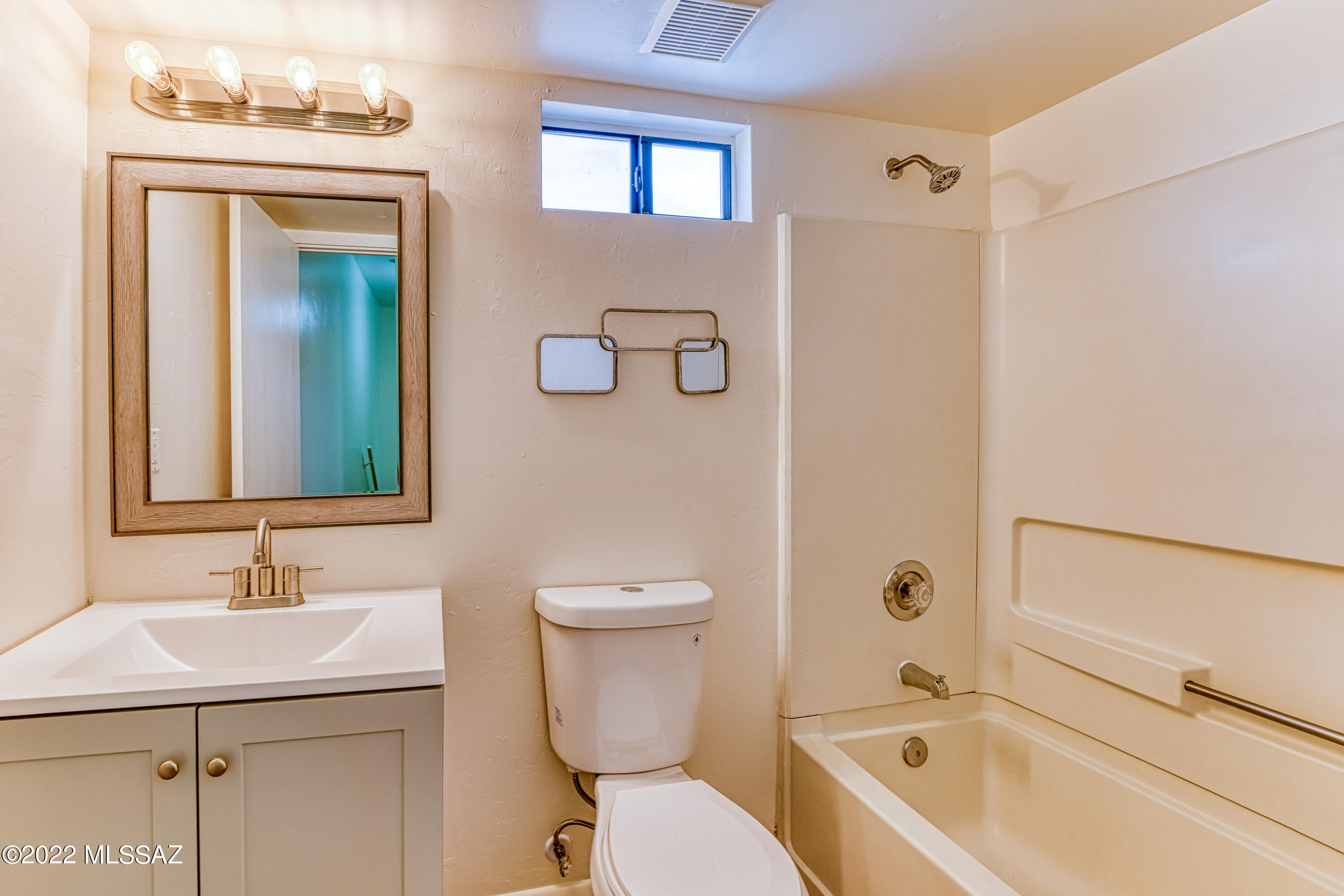 118 East Pastime Road Tucson, AZ 85705 - Photo 10 of 13