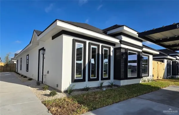 $1,350 | 1421 South Yankton Street, Unit 2, Alton, TX 78573