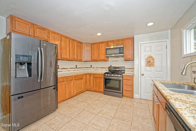 $311,000 | 1250 Sumner Avenue, Schenectady, NY 12309