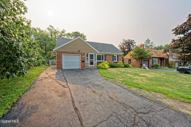 $311,000 | 1250 Sumner Avenue, Schenectady, NY 12309