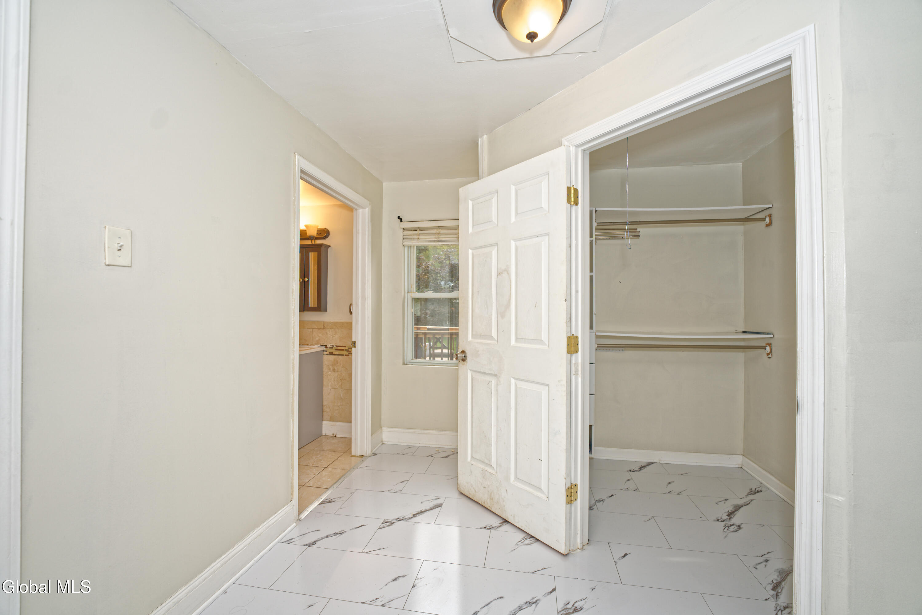 1250 Sumner Avenue Schenectady, NY 12309 - Photo 22 of 63 5 Master 3