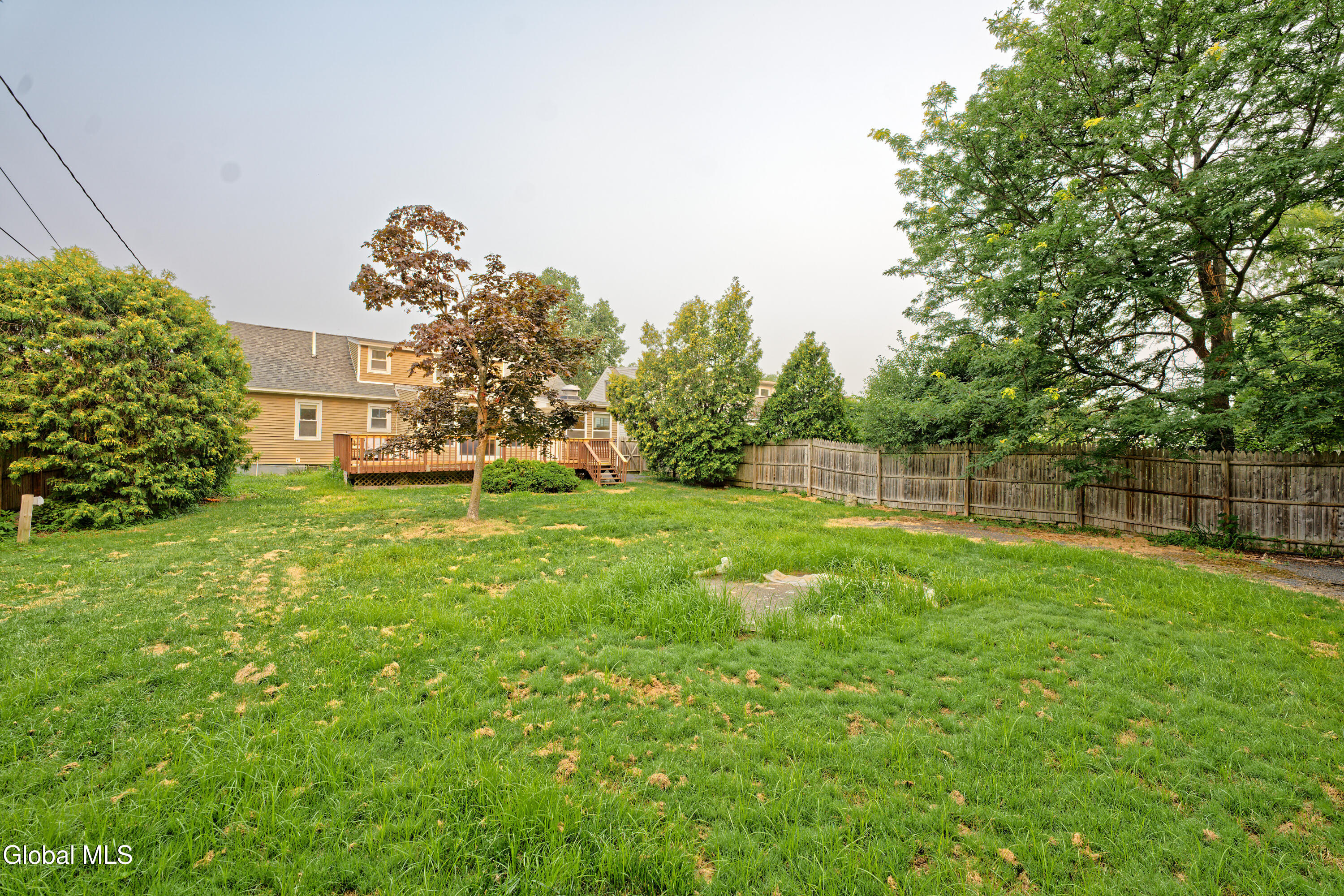 1250 Sumner Avenue Schenectady, NY 12309 - Photo 40 of 63 Yard 7