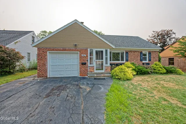 $311,000 | 1250 Sumner Avenue, Schenectady, NY 12309