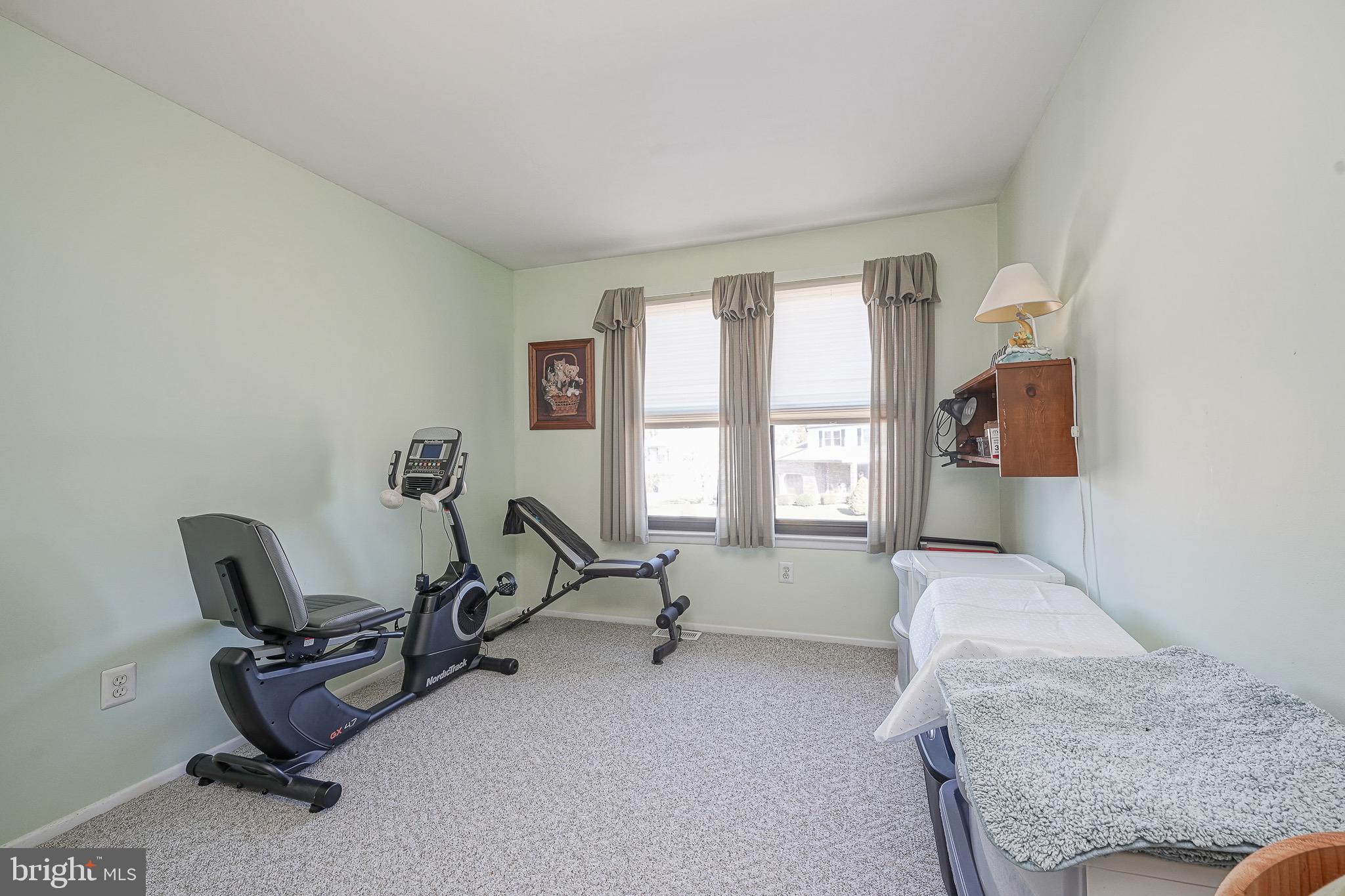 14 Comet Way Sewell, NJ 08080 - Photo 34 of 39