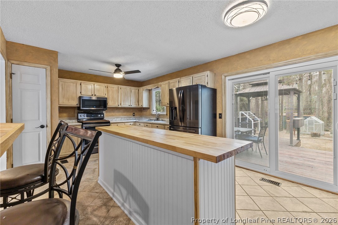 237 Lemuel Black Road Bunnlevel, NC 28323 - Photo 24 of 36