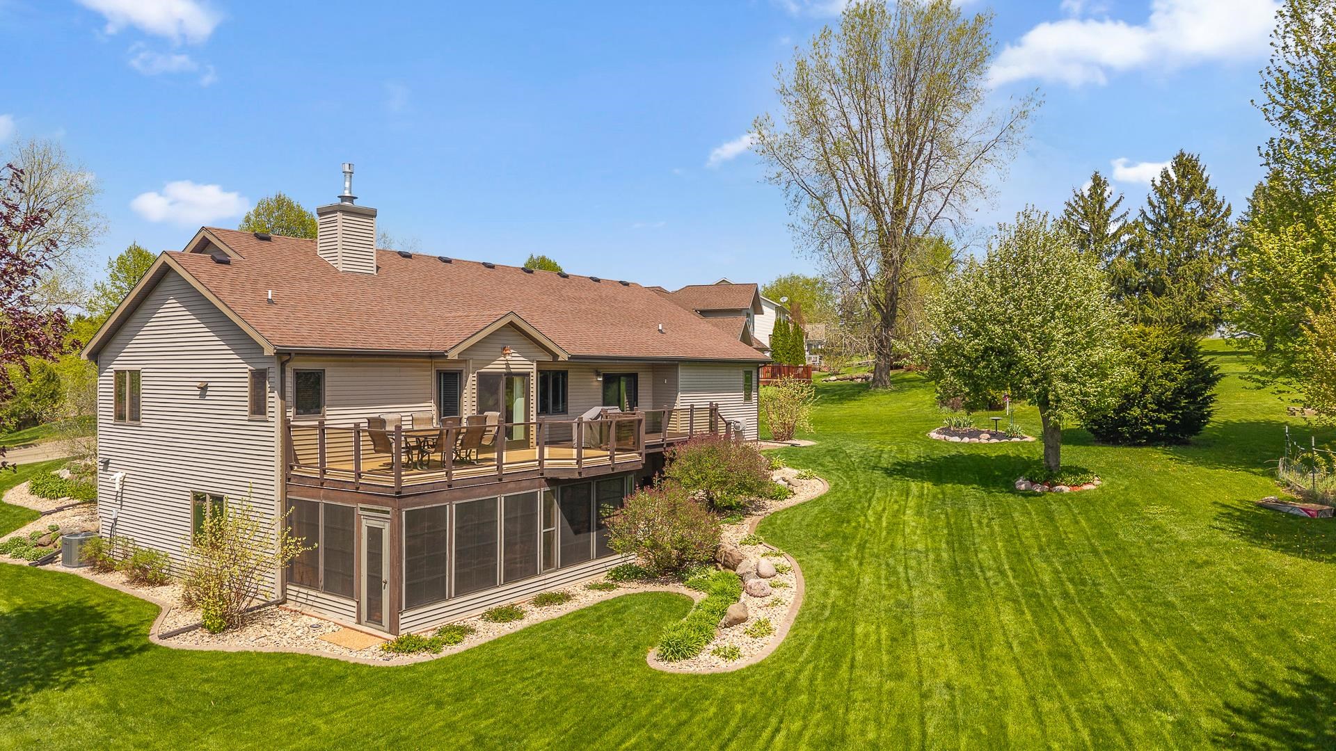 116 Sandy Court Mount Horeb, WI 53572 - Photo 7 of 78