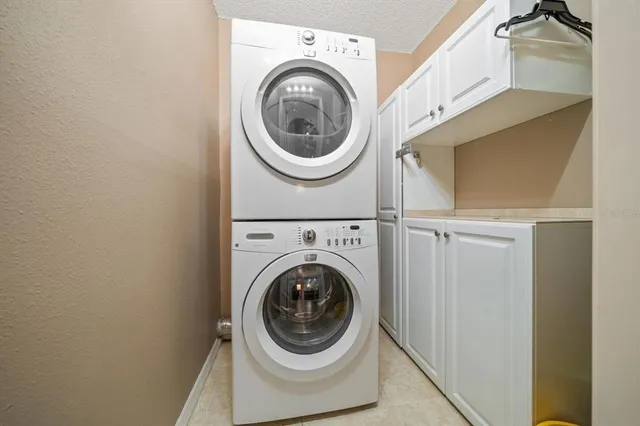 $425,000 | 19725 Gulf Boulevard, Unit 21, Indian Rocks Beach, FL 33785