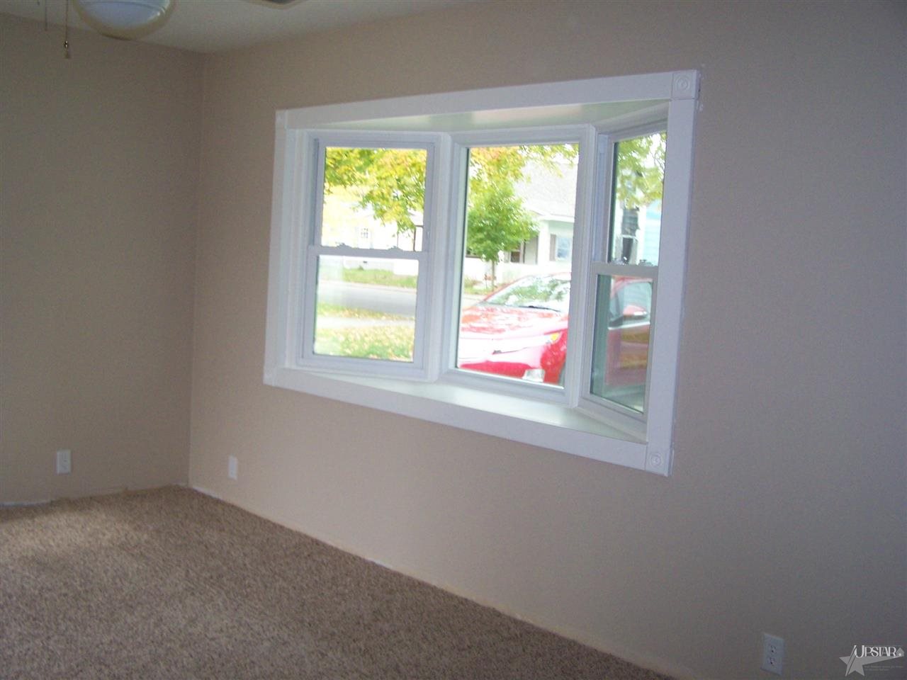 709 Elm Street Decatur, IN 46733 - Photo 3 of 6