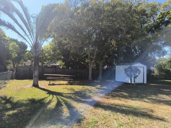 $219,900 | 1215 Soltman Avenue, Fort Pierce, FL 34950