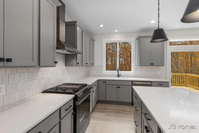 $590,000 | 1465 Kimber Drive, Lowell, MI 49331