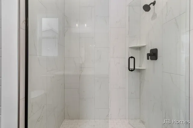 $590,000 | 1465 Kimber Drive, Lowell, MI 49331