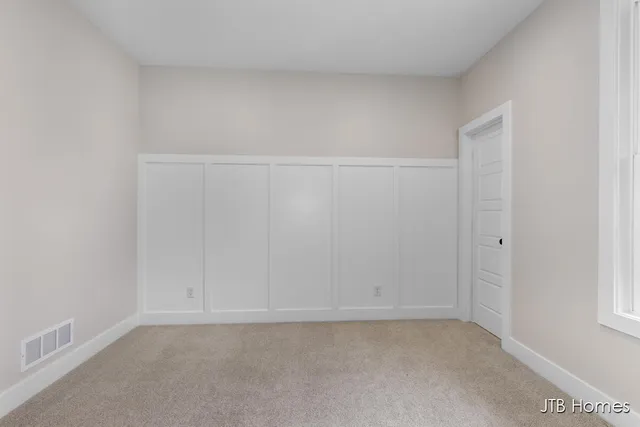 $590,000 | 1465 Kimber Drive, Lowell, MI 49331