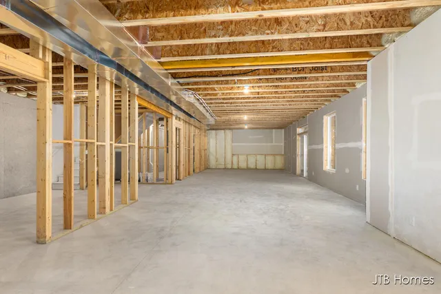 $590,000 | 1465 Kimber Drive, Lowell, MI 49331