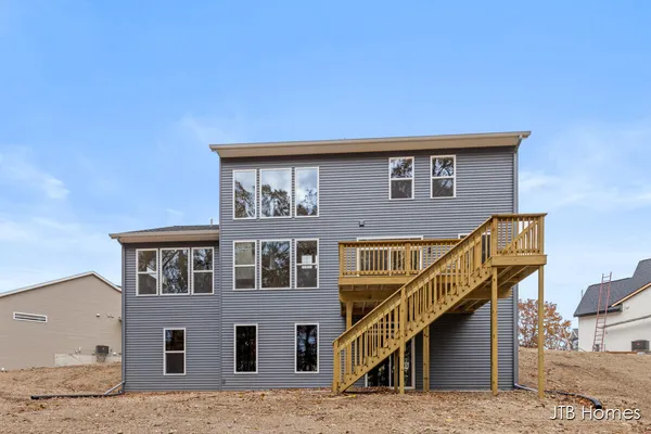 $585,000 | 1465 Kimber Drive, Lowell, MI 49331