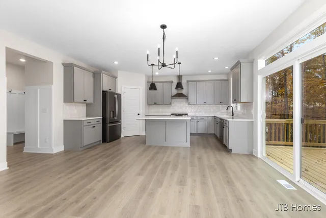 $590,000 | 1465 Kimber Drive, Lowell, MI 49331