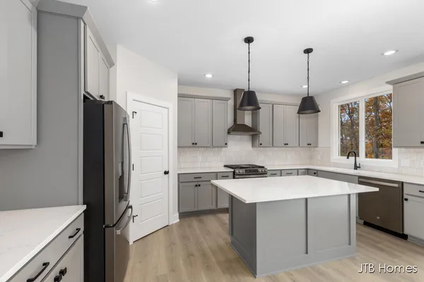 $585,000 | 1465 Kimber Drive, Lowell, MI 49331