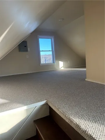 $2,300 | 38 Oak Street, Unit 2, Westerly, RI 02891