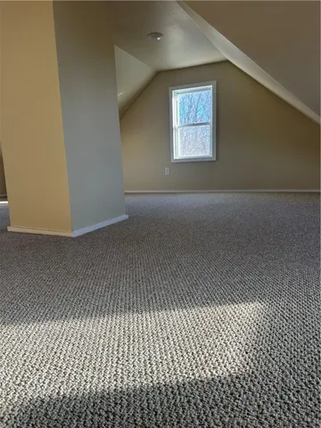 $2,300 | 38 Oak Street, Unit 2, Westerly, RI 02891