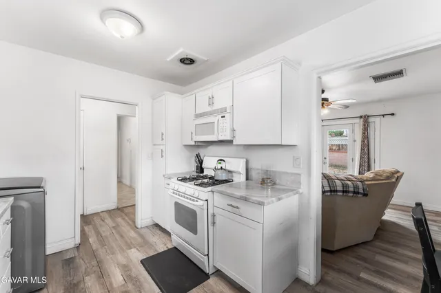 $345,000 | 1354 Jenner Street, Lancaster, CA 93534