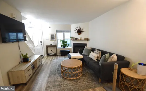 $2,200 | 138 Creekside Court, Newark, DE 19702