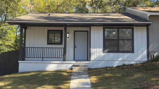 $184,987 | 1807 Meriadoc Road, Tallahassee, FL 32303