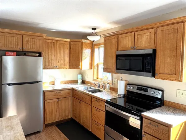 $299,000 | 201 Timber Valley Drive, Linn Valley, KS 66040