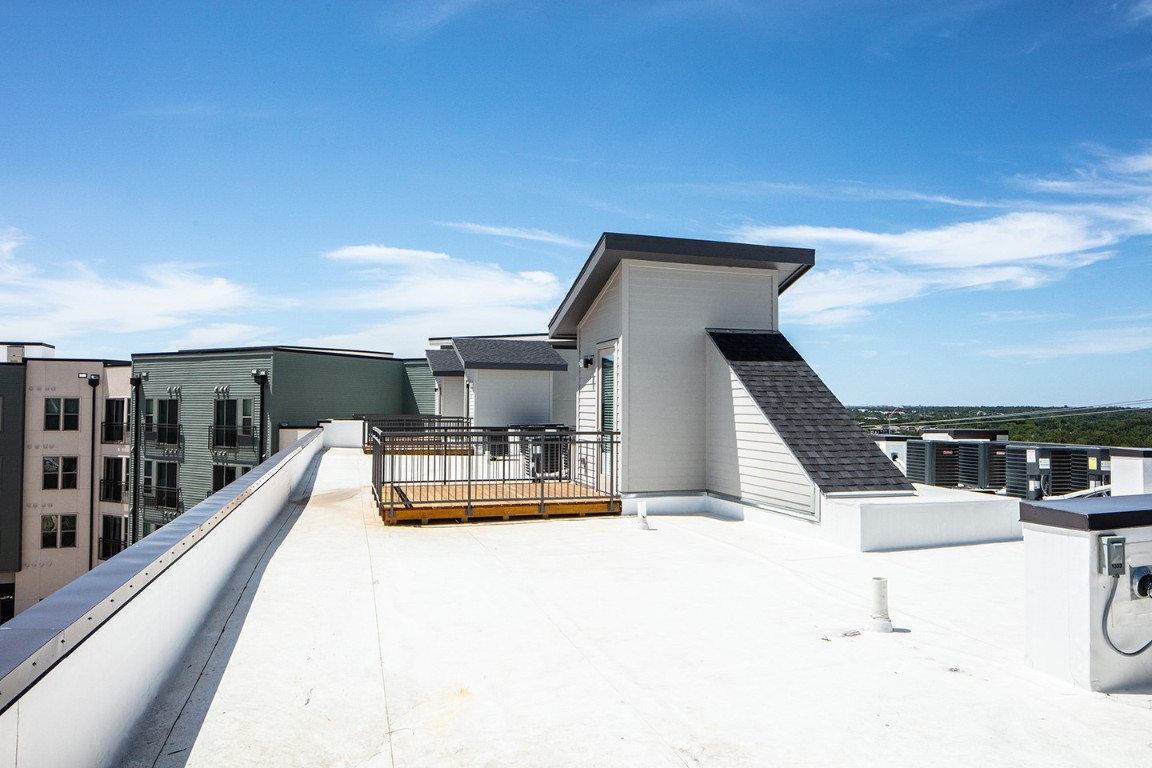 3100 Scofield Ridge Parkway, Unit 1204 Austin, TX 78727 - Photo 21 of 21 a view of a swimming pool with furniture