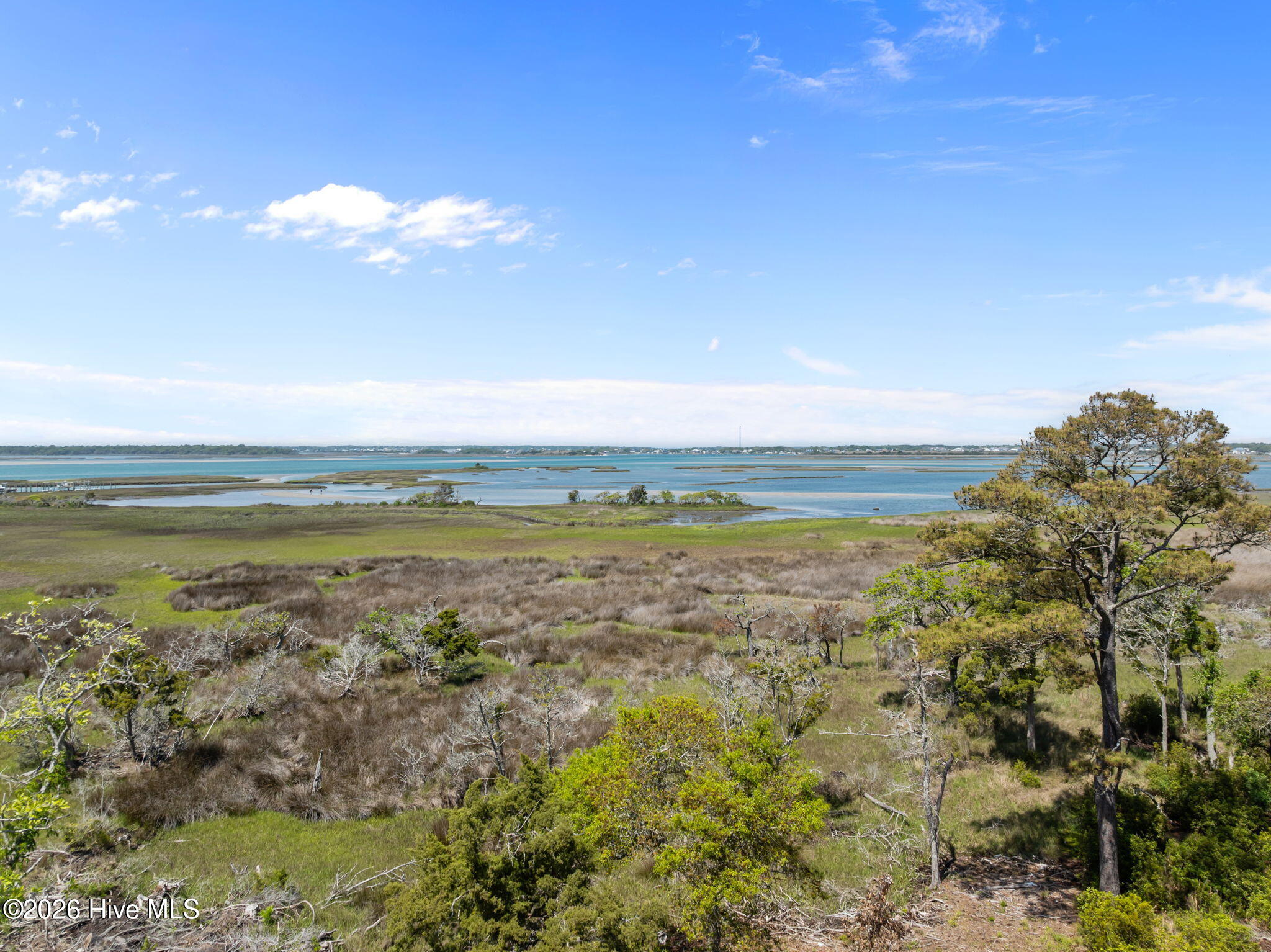10508 Coast Guard Road Emerald Isle, NC 28594 - Photo 8 of 64 Exterior