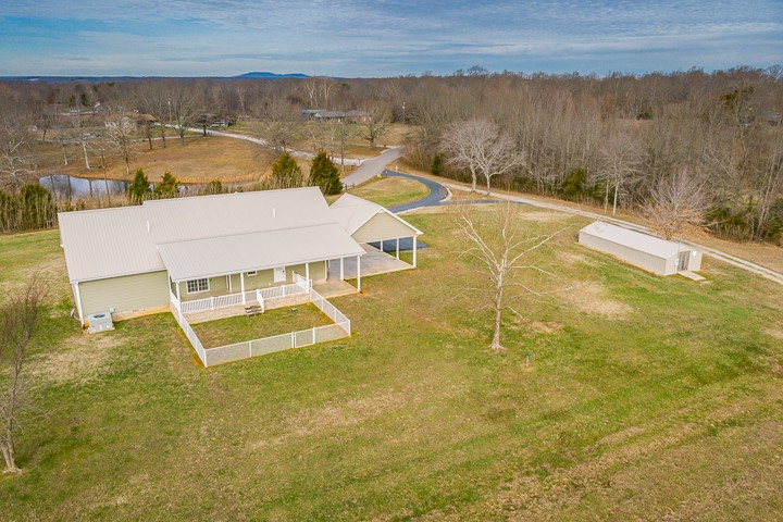 906 Bugger Ridge Road McMinnville, TN 37110 - Photo 11 of 49 Gallery Image 11