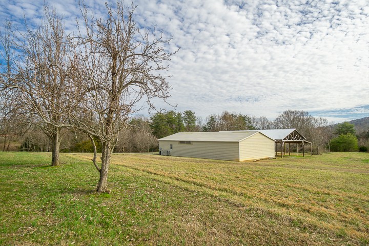 906 Bugger Ridge Road McMinnville, TN 37110 - Photo 20 of 49 Gallery Image 20