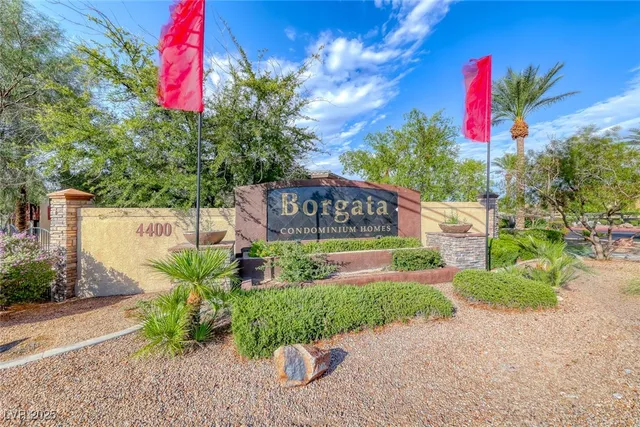 $1,263 | 4400 South Jones Boulevard, Unit 2061, Las Vegas, NV 89103