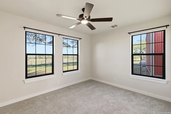 $6,000 | 102 Winchester Drive, Bergheim, TX 78004