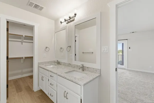 $6,000 | 102 Winchester Drive, Bergheim, TX 78004