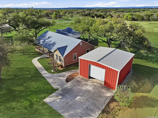 $6,000 | 102 Winchester Drive, Bergheim, TX 78004