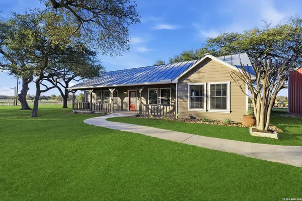 $6,000 | 102 Winchester Drive, Bergheim, TX 78004